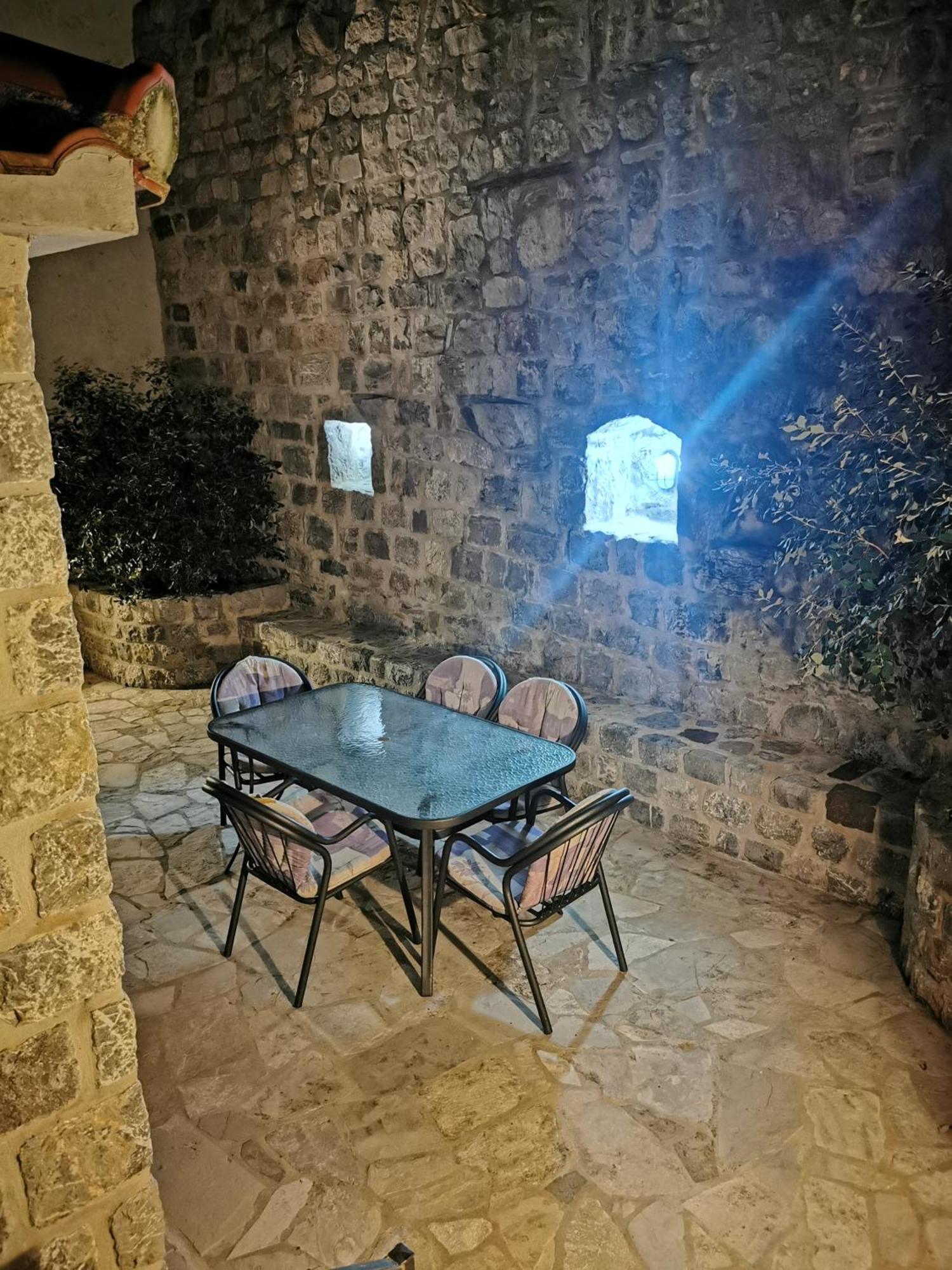 Vila Nikola Bratešići 외부 사진